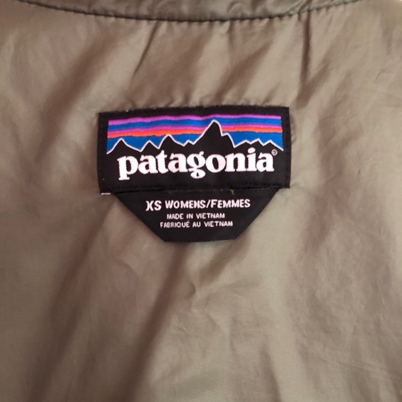 Patagonia Camp Green Nano Puff Jacket Women XS - Picture 4 of 6
